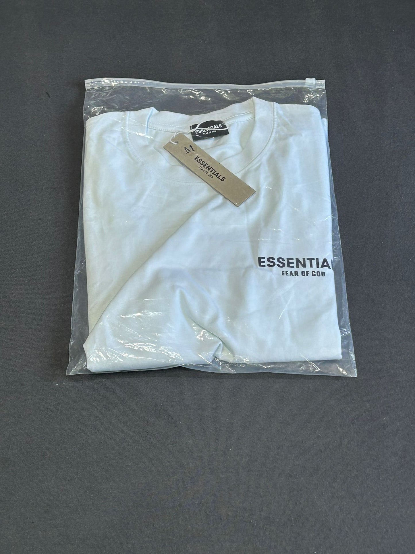 Tricou Essentials