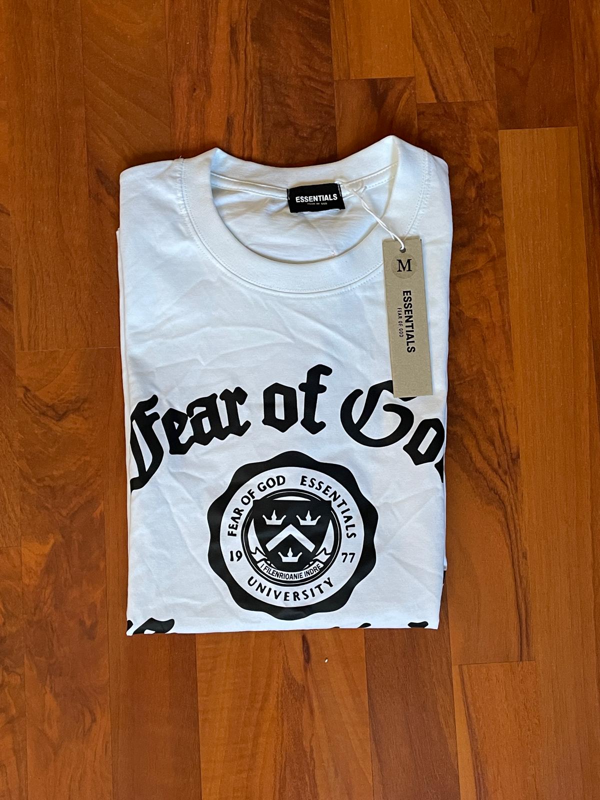 Tricou Essentials